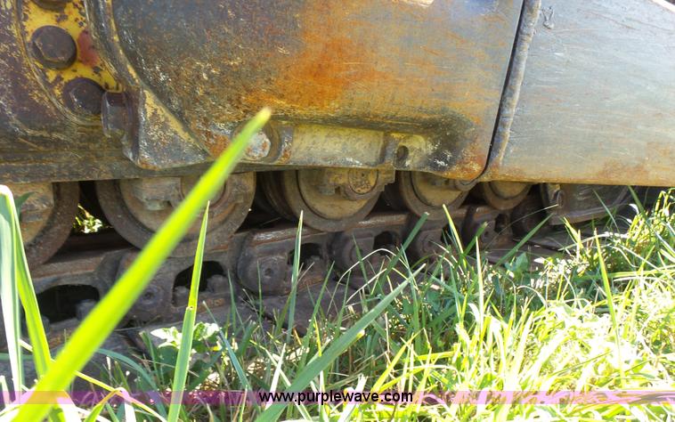 image for item K3157 1993 Komatsu D65EX-12 dozer