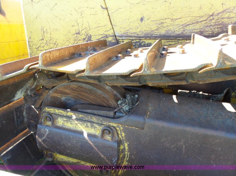 image for item K3157 1993 Komatsu D65EX-12 dozer