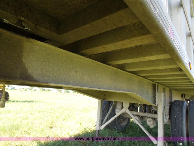 image for item K3158 1992 End dump trailer
