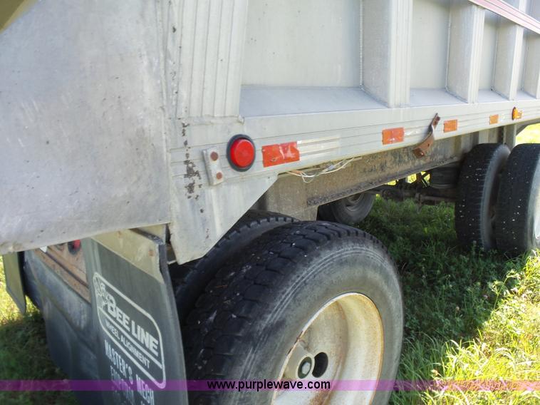 image for item K3158 1992 End dump trailer