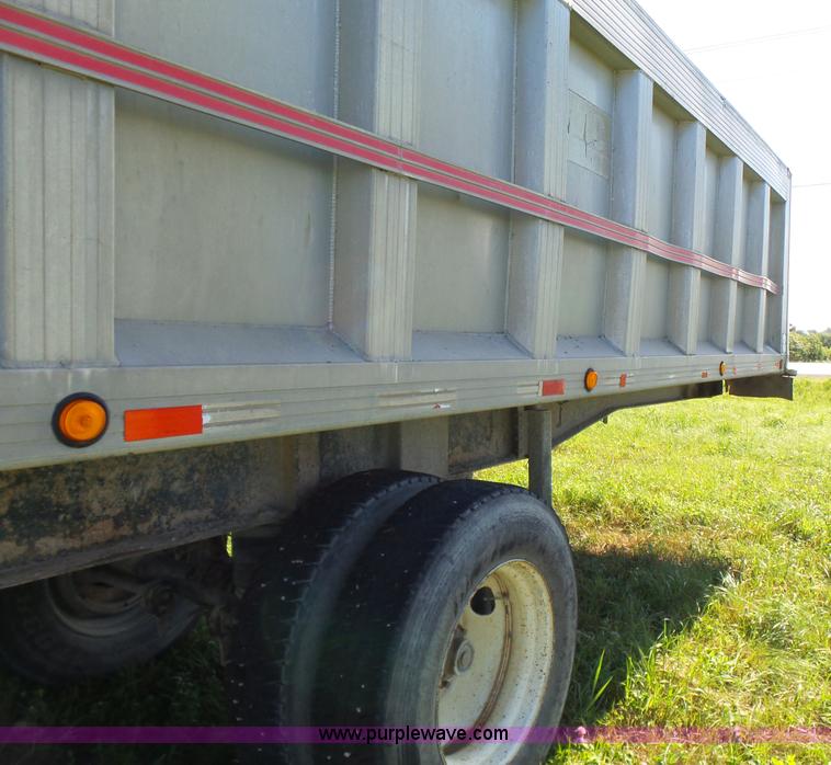 image for item K3158 1992 End dump trailer
