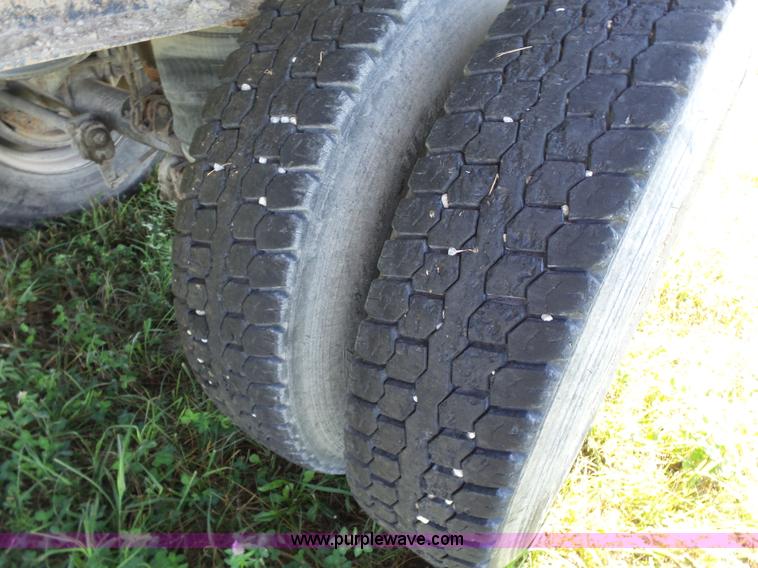 image for item K3158 1992 End dump trailer