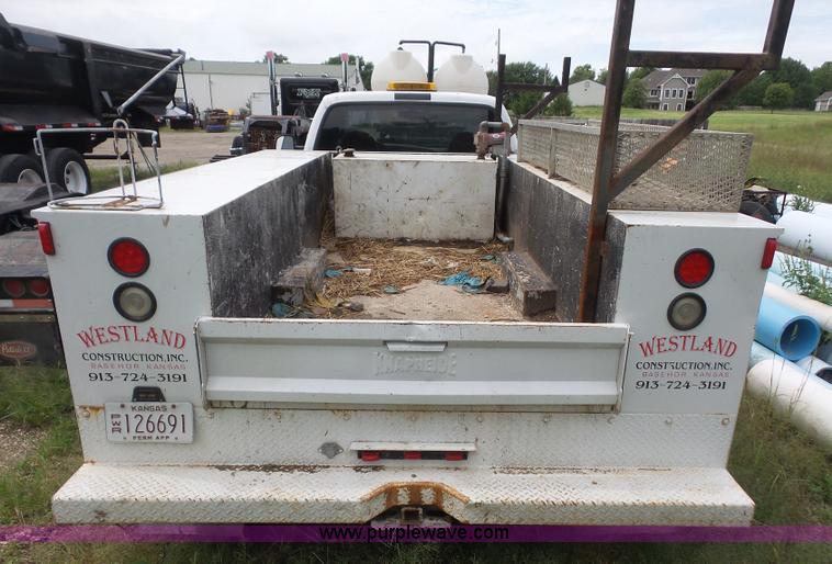 image for item K3552 2006 Ford F450 Super Duty utility truck