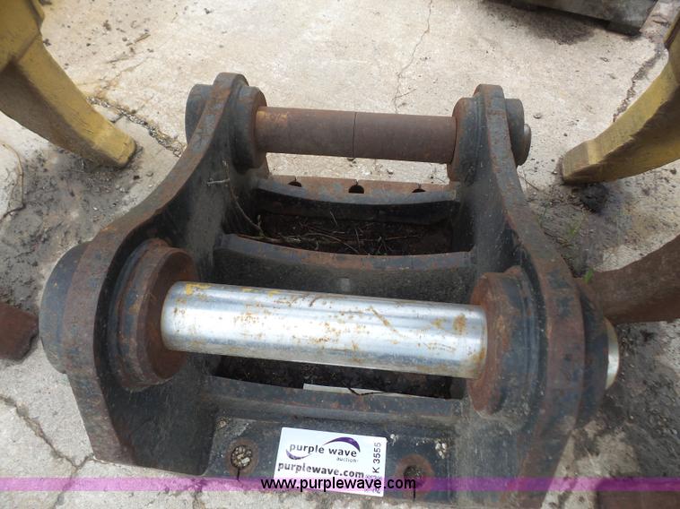 image for item K3555 Excavator mounting plate