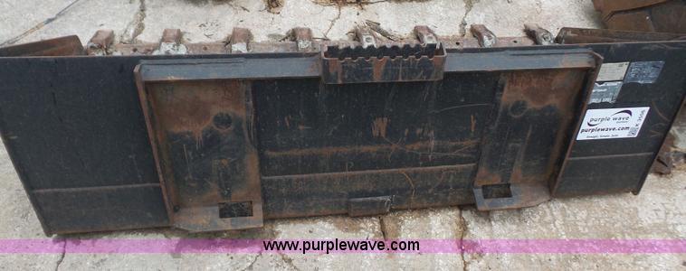 image for item K3556 Caterpillar skid steer bucket