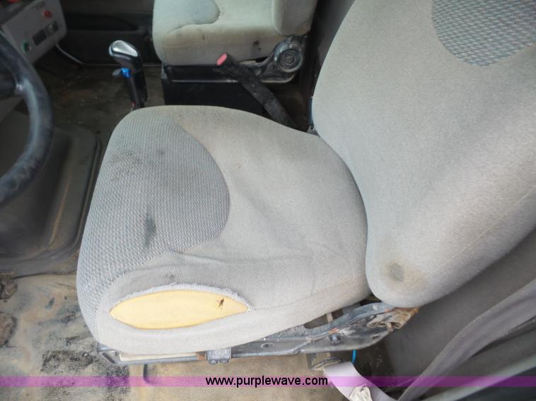 image for item K3558 1999 Sterling L9511 dump truck