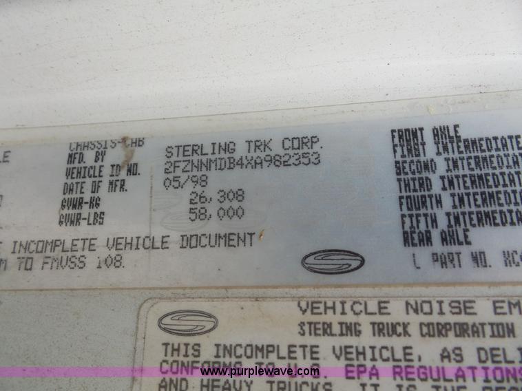 image for item K3558 1999 Sterling L9511 dump truck