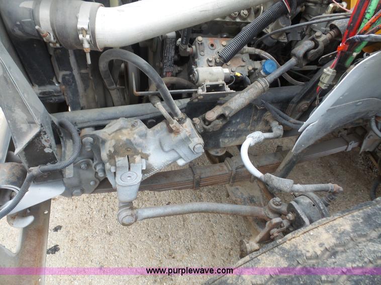 image for item K3559 1994 Ford F700 service truck with crane