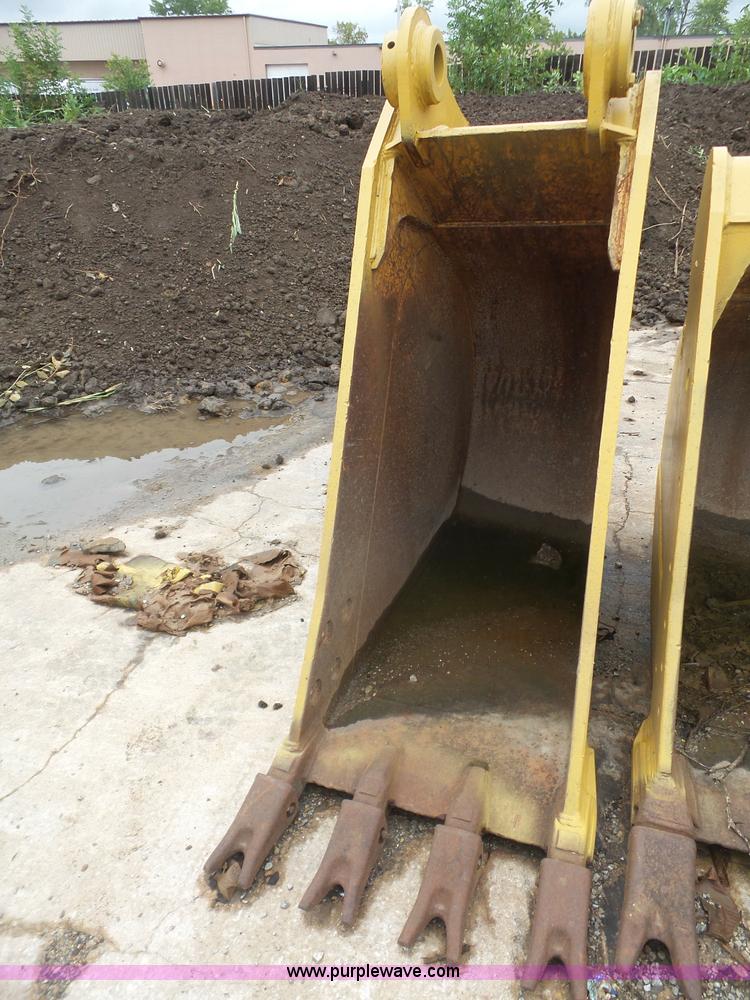 image for item K3560 Balderson 30"W excavator bucket