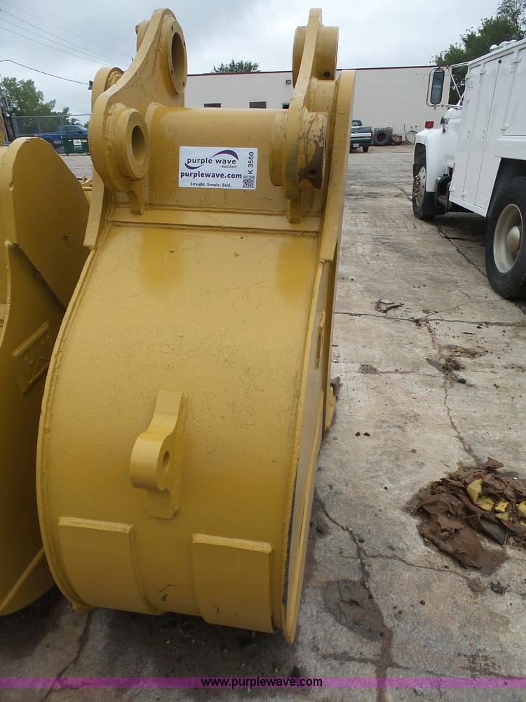 image for item K3560 Balderson 30"W excavator bucket