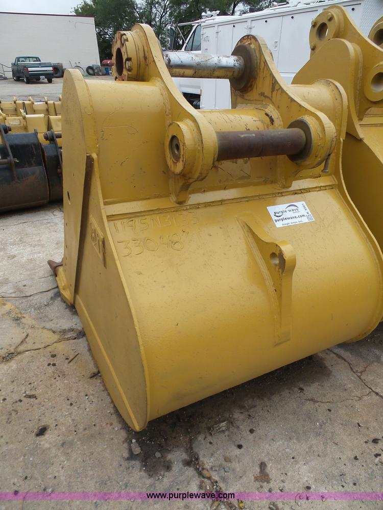 image for item K3561 Caterpillar 48"W excavator bucket