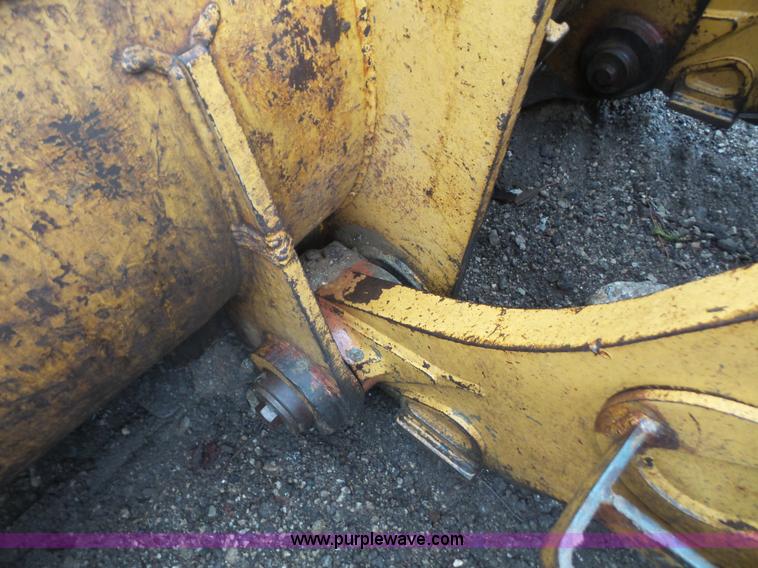 image for item K3564 1995 Caterpillar 973 track loader