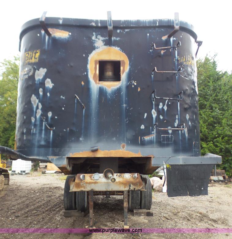 image for item K3565 1986 Hilbilt 2260SHD end dump trailer