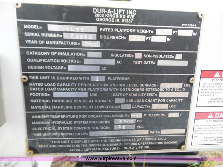 image for item K3567 2005 Dur-a-lift DSL32 truck boom