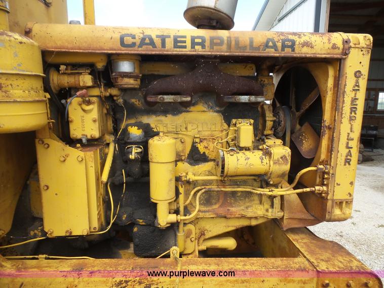 image for item K3582 1951 Caterpillar 112 rigid frame motor grader