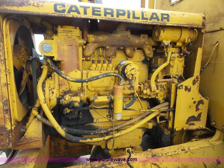 image for item K3582 1951 Caterpillar 112 rigid frame motor grader