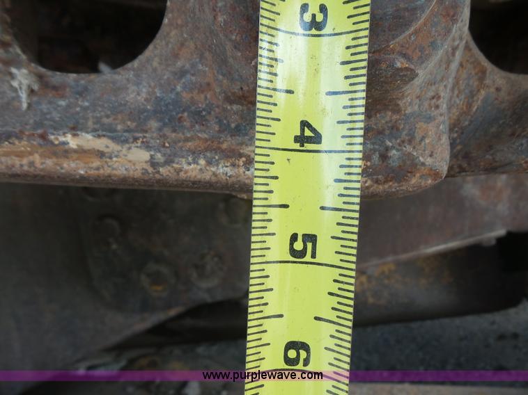 image for item K3586 1972 Caterpillar D7F dozer