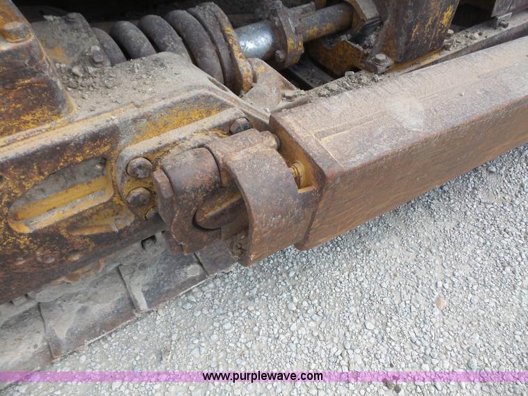 image for item K3586 1972 Caterpillar D7F dozer