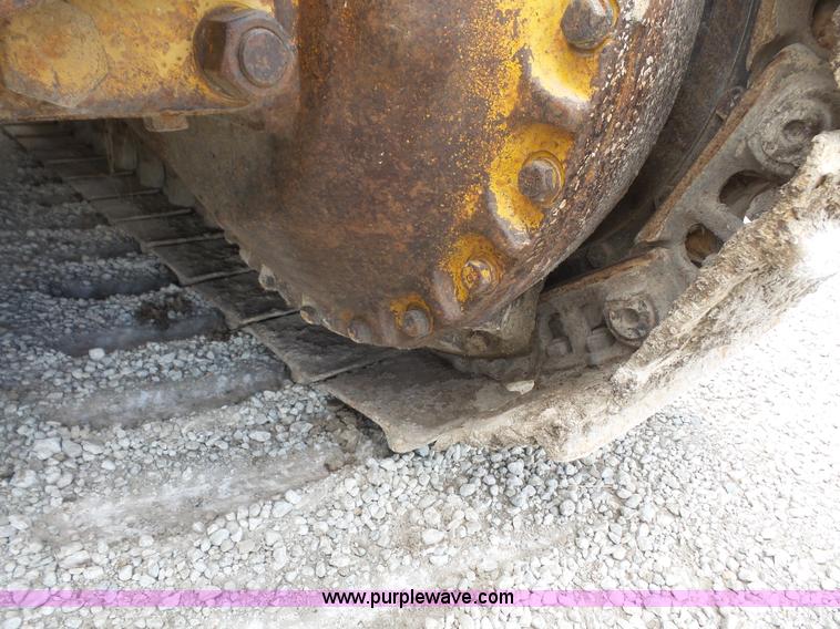 image for item K3586 1972 Caterpillar D7F dozer