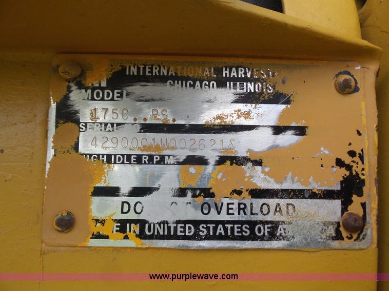 image for item K3588 1975 International 175C track loader