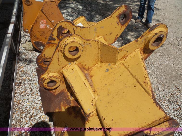 image for item K3594 Backhoe bucket