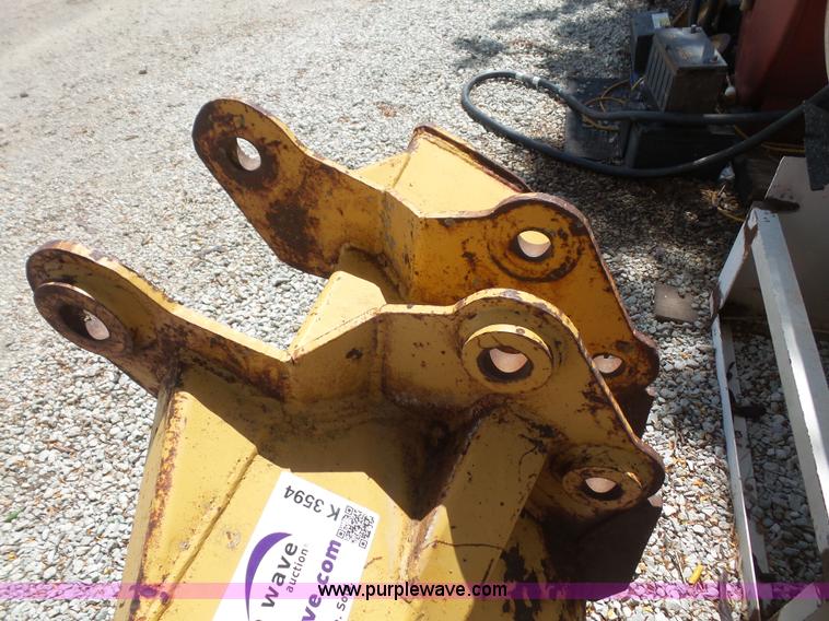 image for item K3594 Backhoe bucket