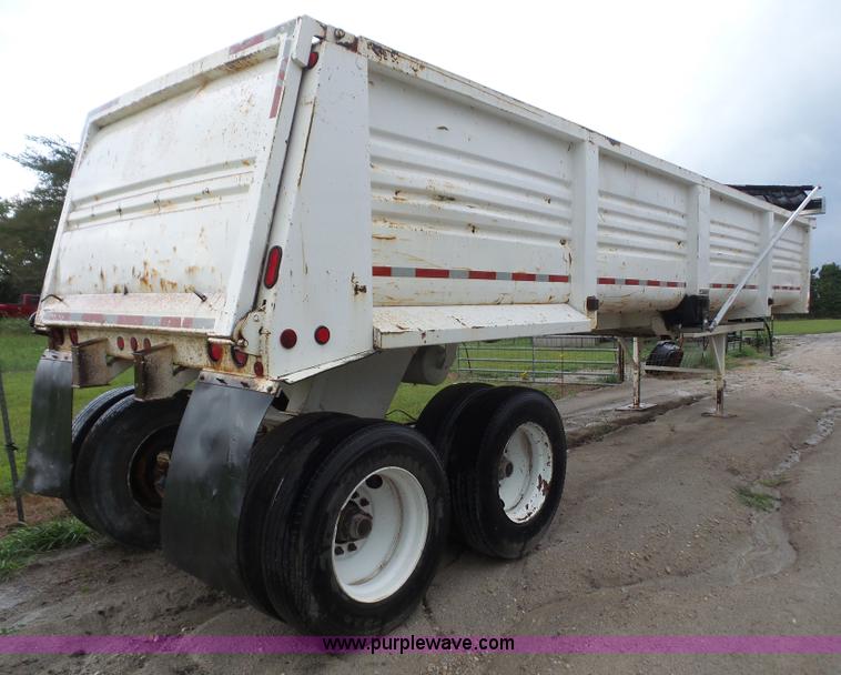 image for item K3600 1993 Clement LW3540Pro end dump trailer