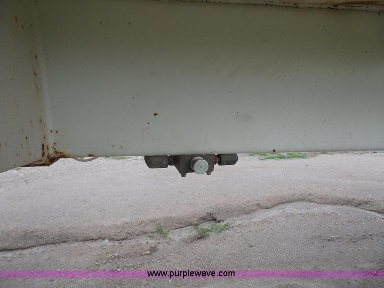 image for item K3600 1993 Clement LW3540Pro end dump trailer