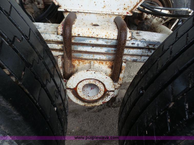 image for item K3600 1993 Clement LW3540Pro end dump trailer