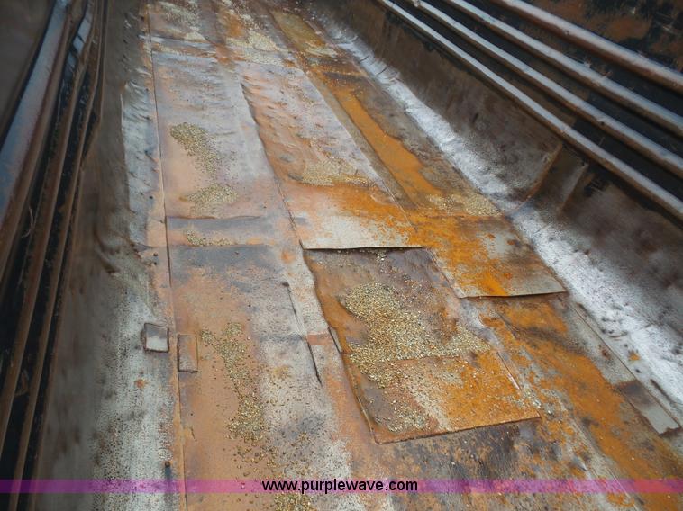 image for item K3600 1993 Clement LW3540Pro end dump trailer