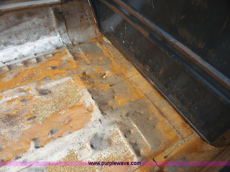 image for item K3600 1993 Clement LW3540Pro end dump trailer