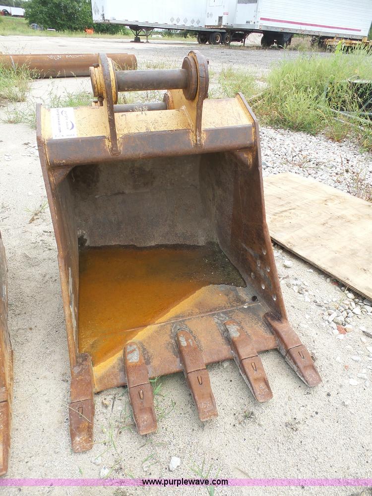 image for item K3604 Excavator bucket