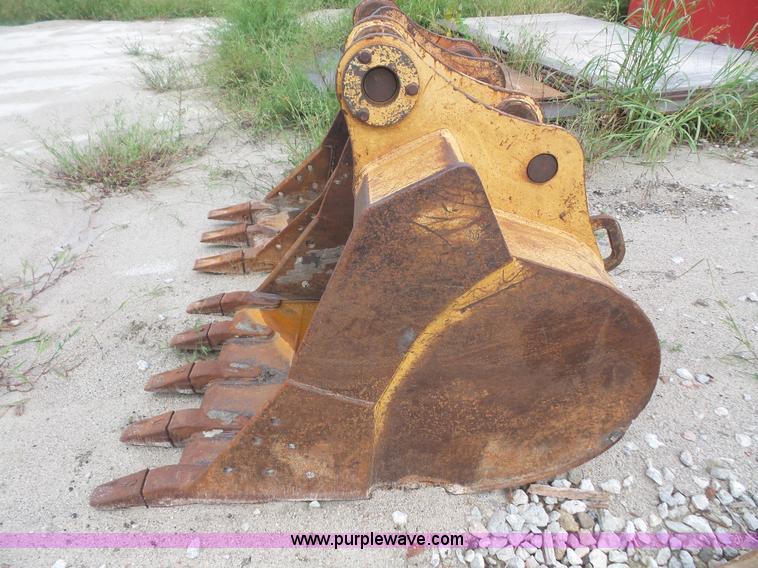 image for item K3604 Excavator bucket