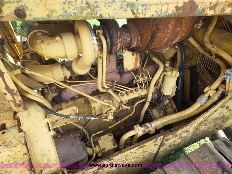 image for item K3608 1971 Caterpillar D7F dozer