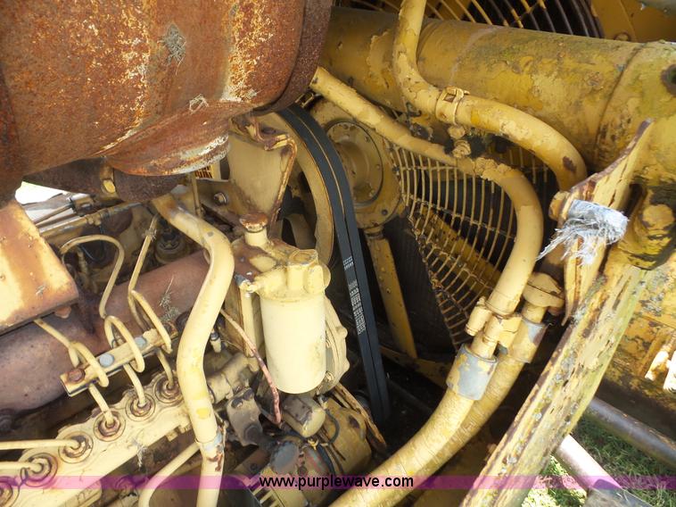 image for item K3608 1971 Caterpillar D7F dozer