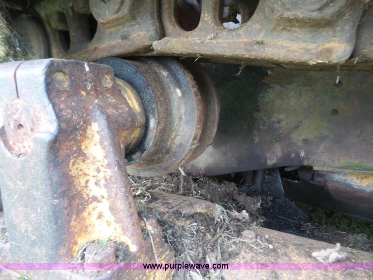 image for item K3608 1971 Caterpillar D7F dozer