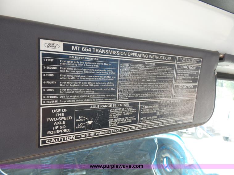 image for item K3623 1991 Ford L9000 vacuum truck