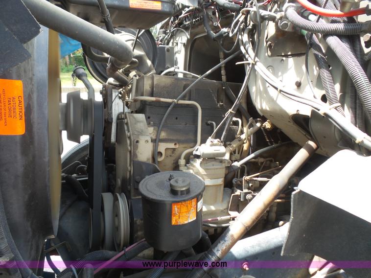 image for item K3623 1991 Ford L9000 vacuum truck