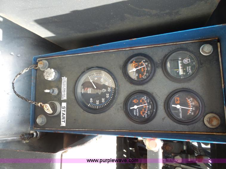 image for item K3623 1991 Ford L9000 vacuum truck