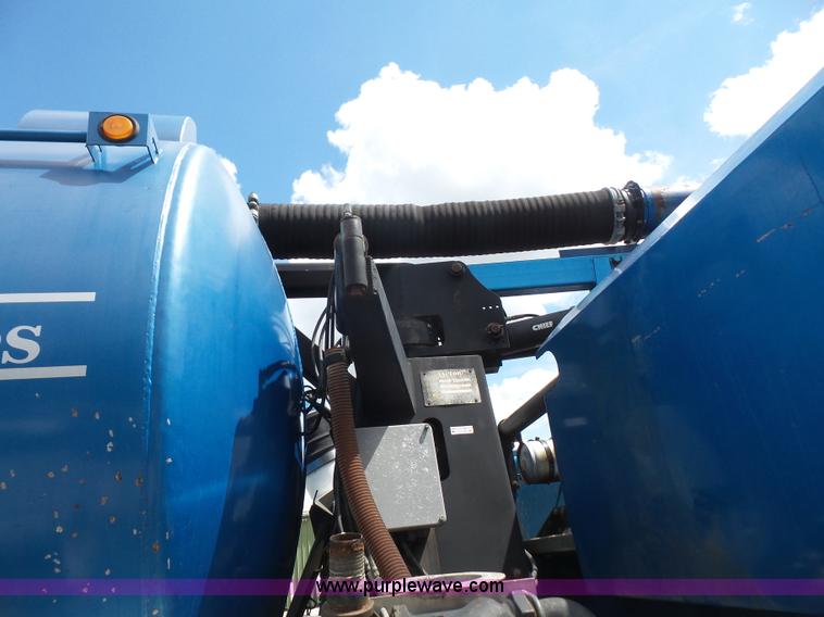 image for item K3623 1991 Ford L9000 vacuum truck