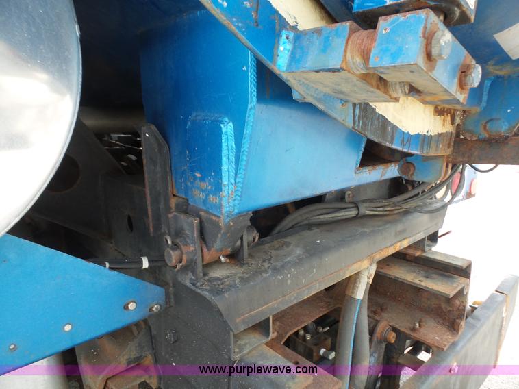 image for item K3623 1991 Ford L9000 vacuum truck