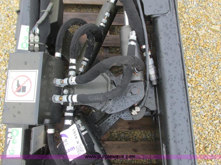 image for item K4161 Caterpillar 231-5275 six-way skid steer dozer blade