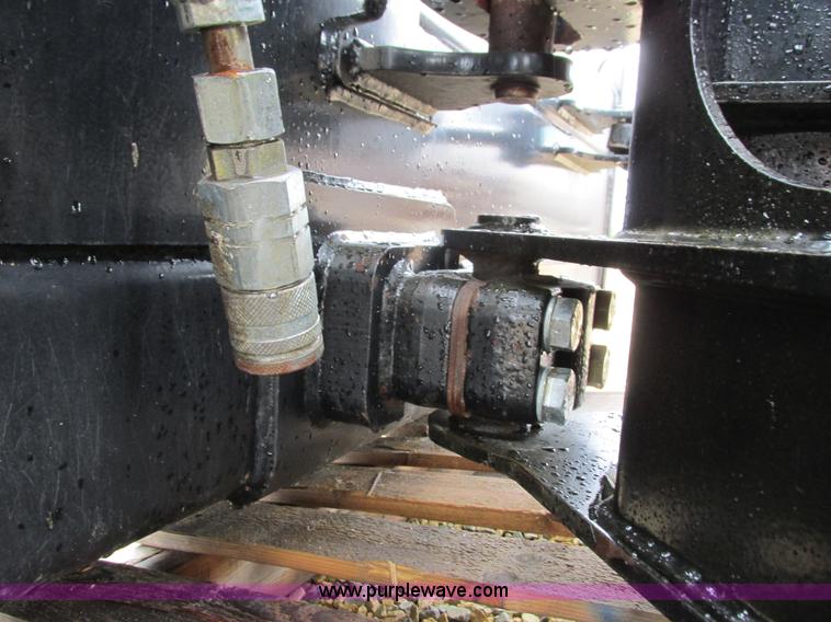 image for item K4161 Caterpillar 231-5275 six-way skid steer dozer blade
