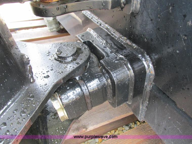 image for item K4161 Caterpillar 231-5275 six-way skid steer dozer blade