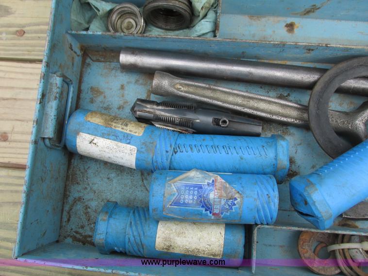 image for item K4171 Mueller B-101 tapping machine