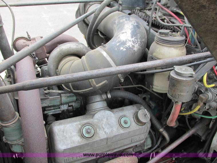 image for item K4182 1979 GMC General semi truck