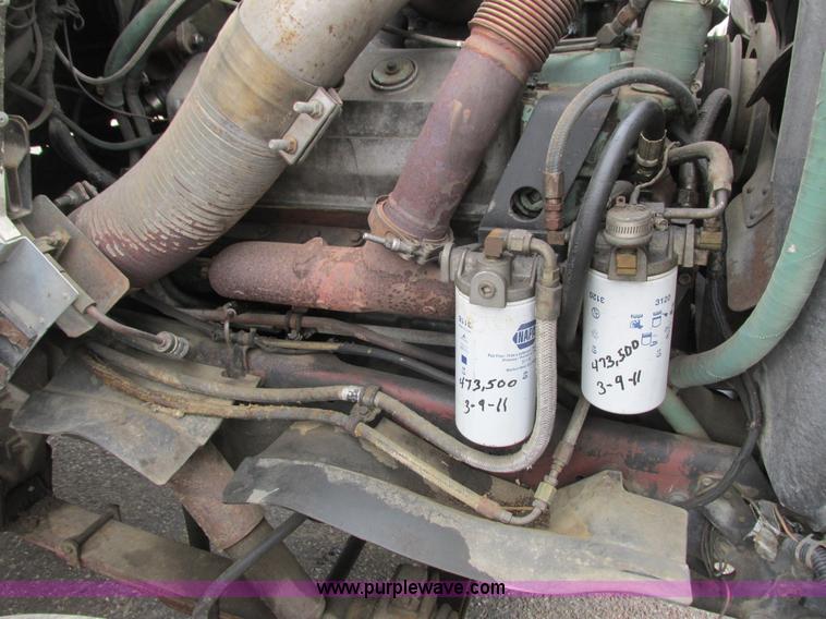 image for item K4182 1979 GMC General semi truck