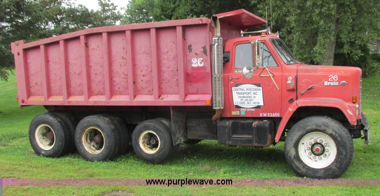 image for item K4185 1980 Chevrolet Bruin dump truck
