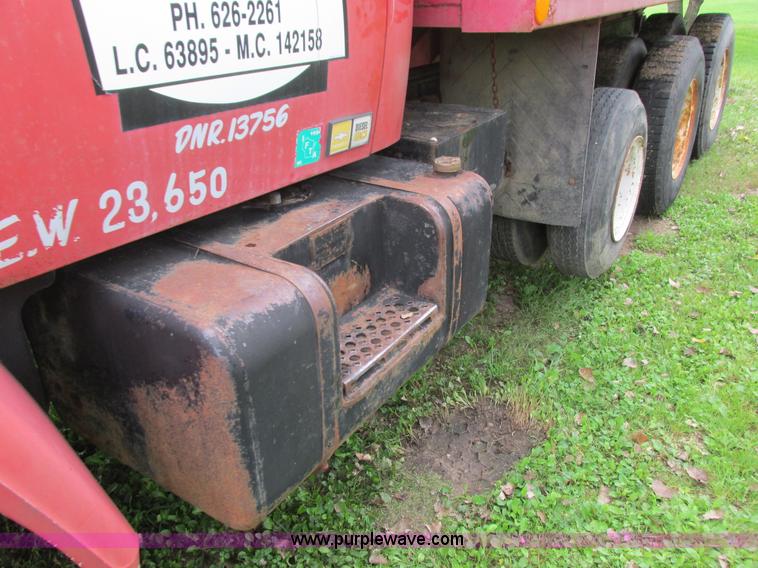 image for item K4185 1980 Chevrolet Bruin dump truck