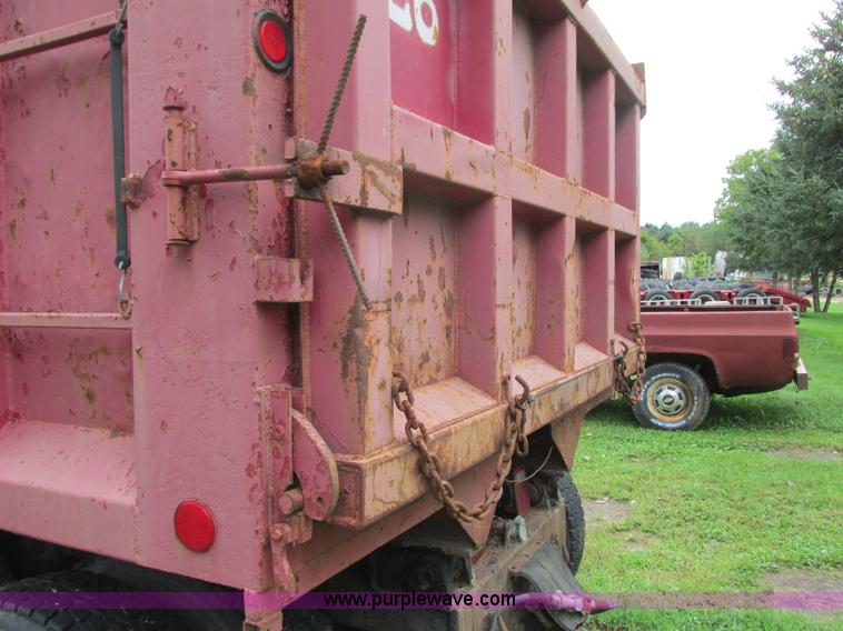 image for item K4185 1980 Chevrolet Bruin dump truck